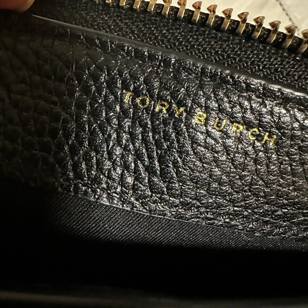 Tory Burch Black Pebbled Leather Zip-Around Wallet - Picture 7 of 13